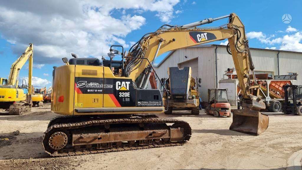 Caterpillar 320 E, excavator