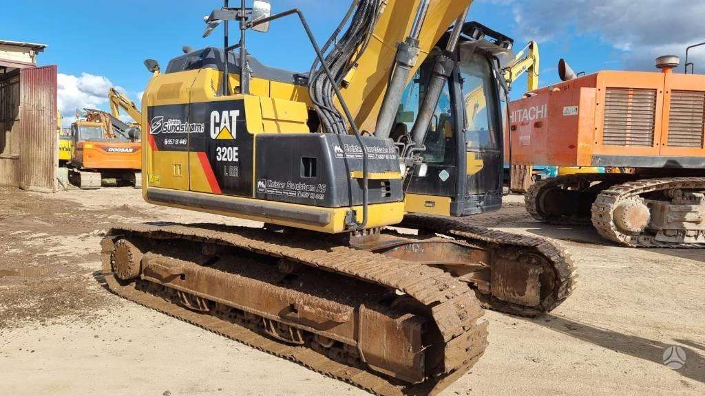 Caterpillar 320 E, экскаваторы