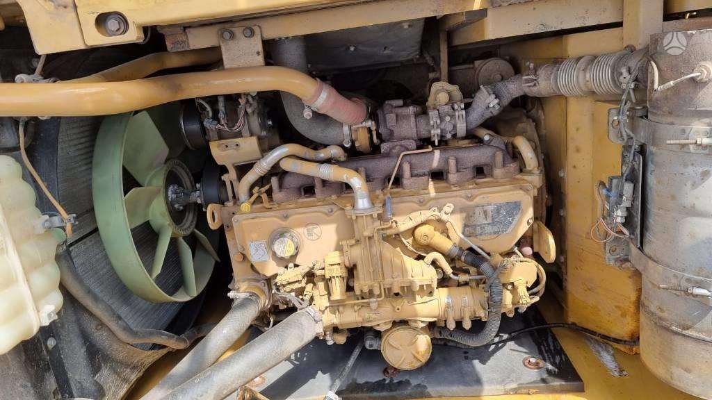 Caterpillar 320 E, экскаваторы