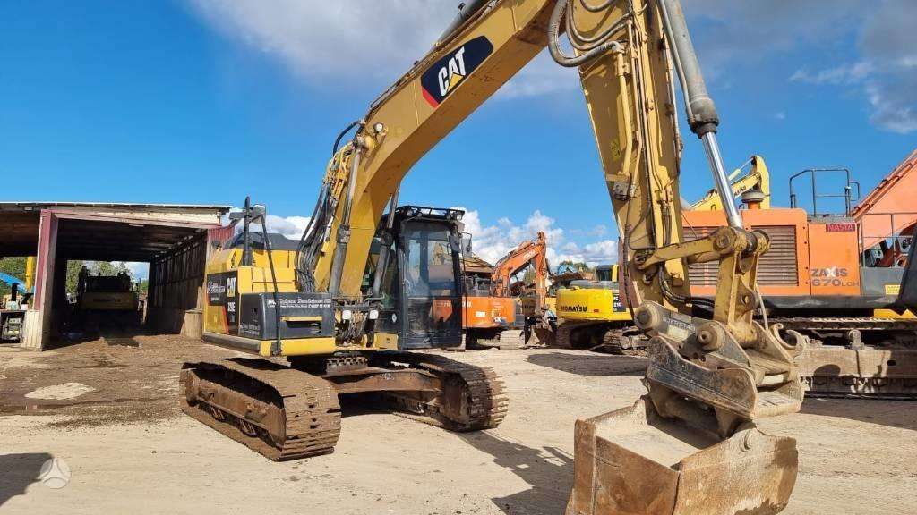 Caterpillar 320 E, excavator