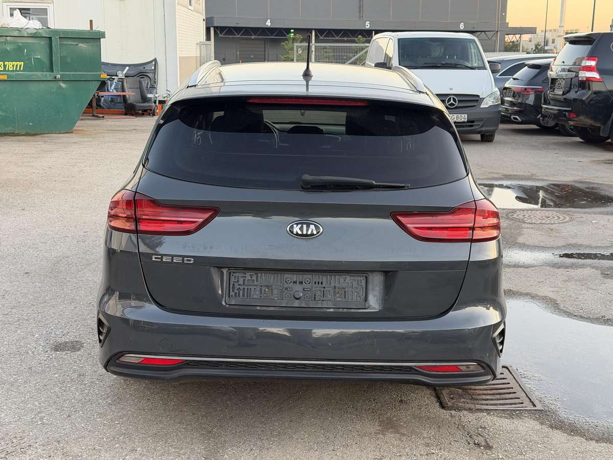 Kia Ceed, 1.6 l., universalas