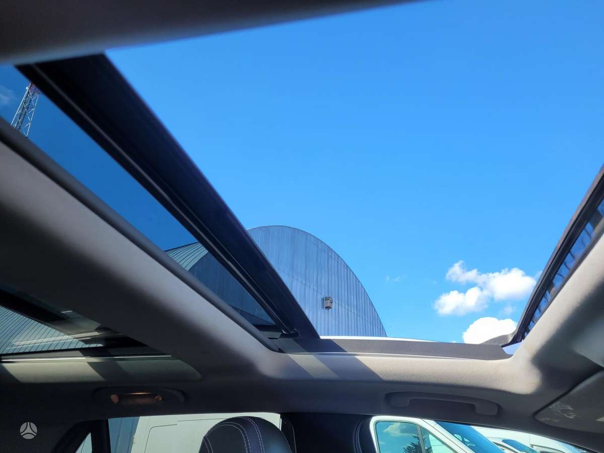 Mercedes-Benz ML350