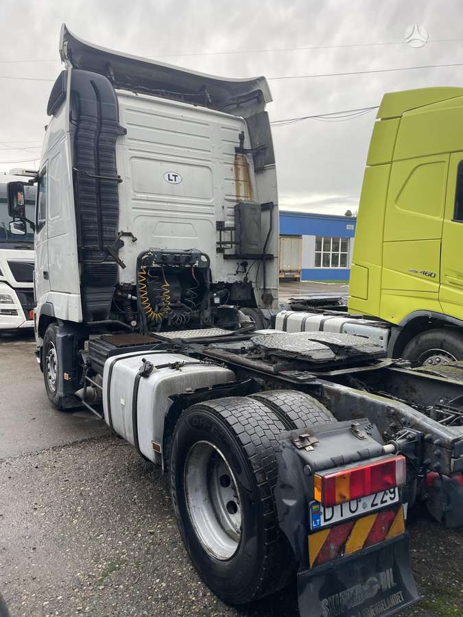 Volvo FH, 2 спальных места