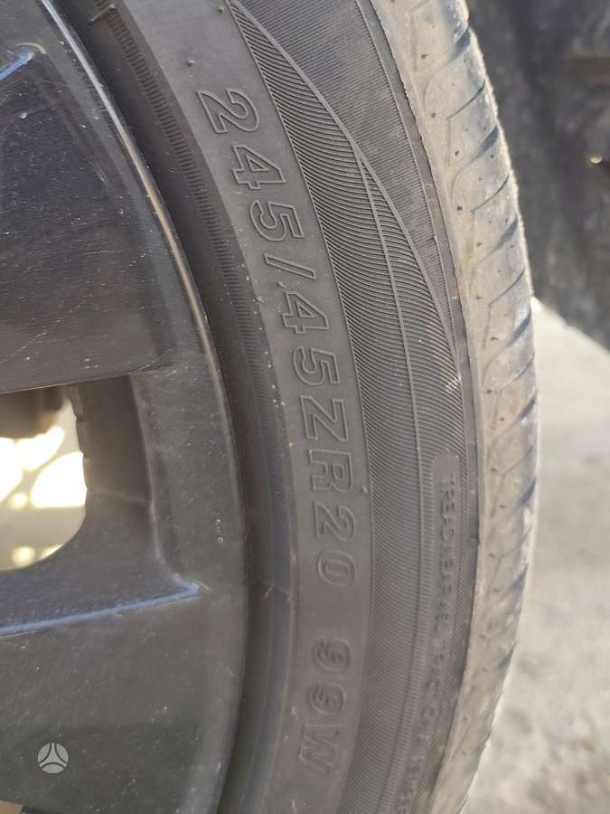 Westlake, летние 245/45 R20