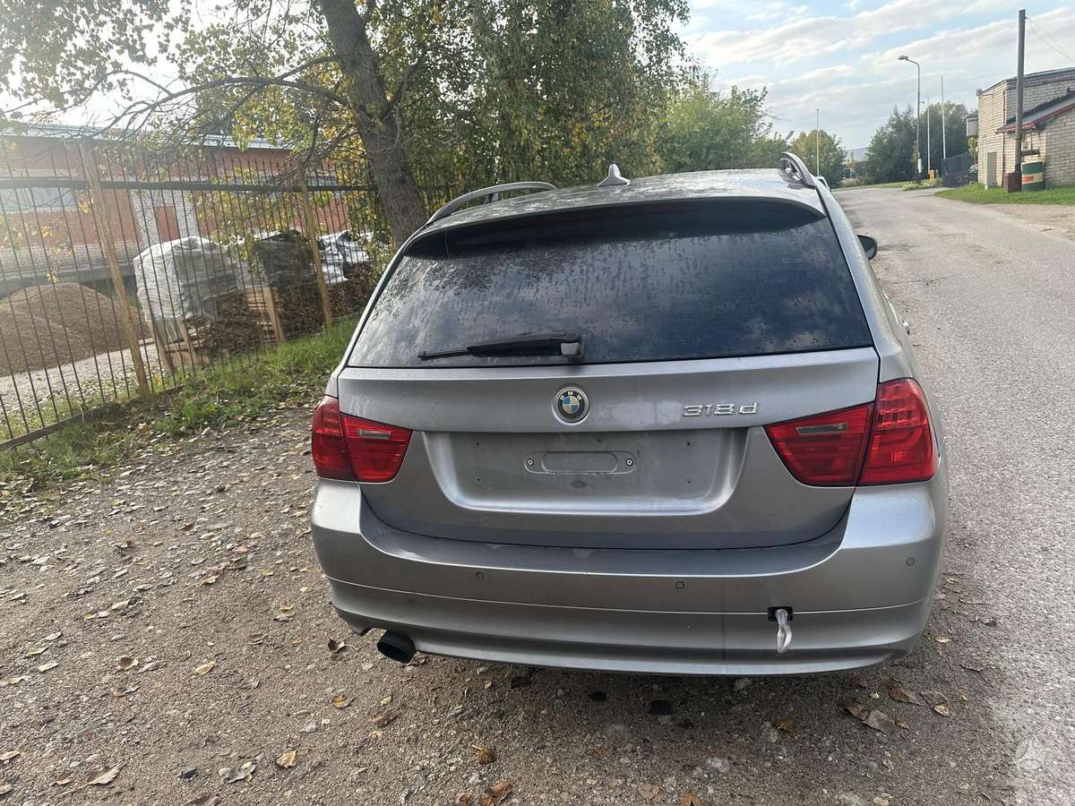 BMW 318, 2.0 l., wagon