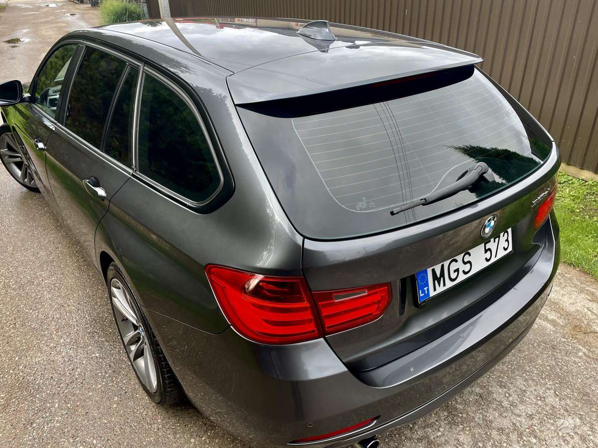 BMW 318, 2.0 l., wagon