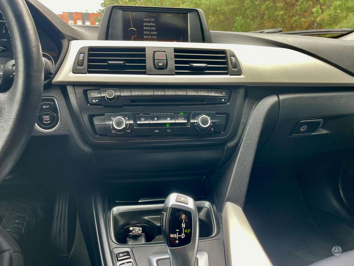 BMW 318, 2.0 l., wagon