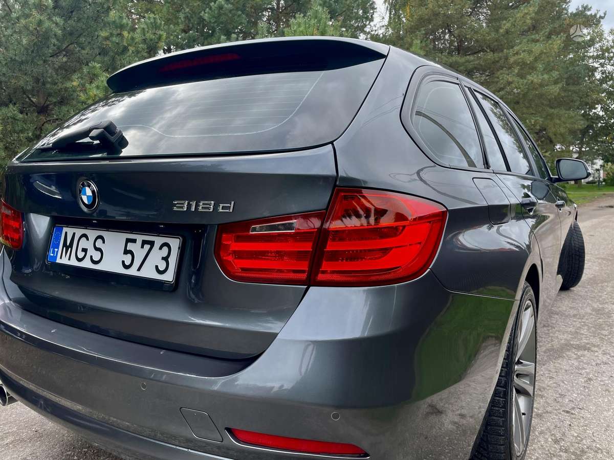 BMW 318, 2.0 l., wagon