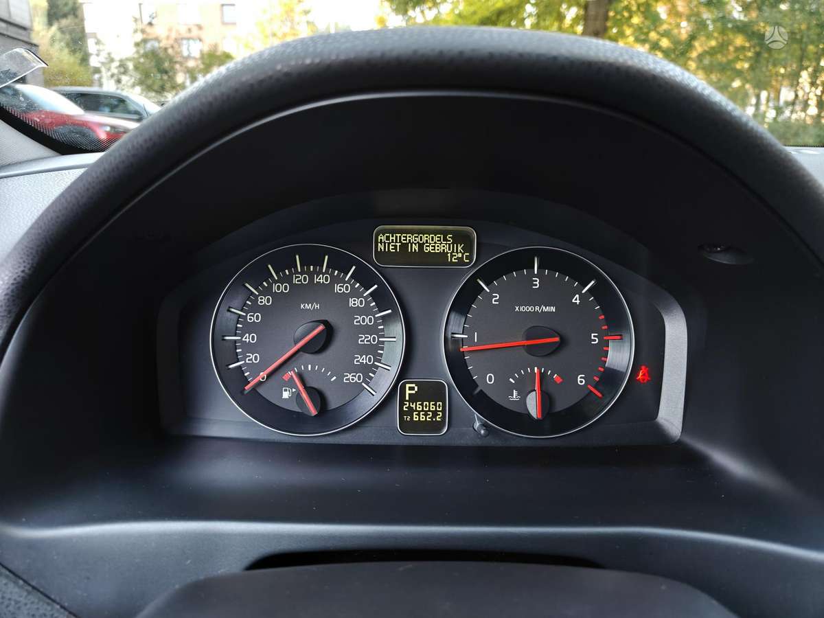 Volvo S40, 2.4 l., sedanas