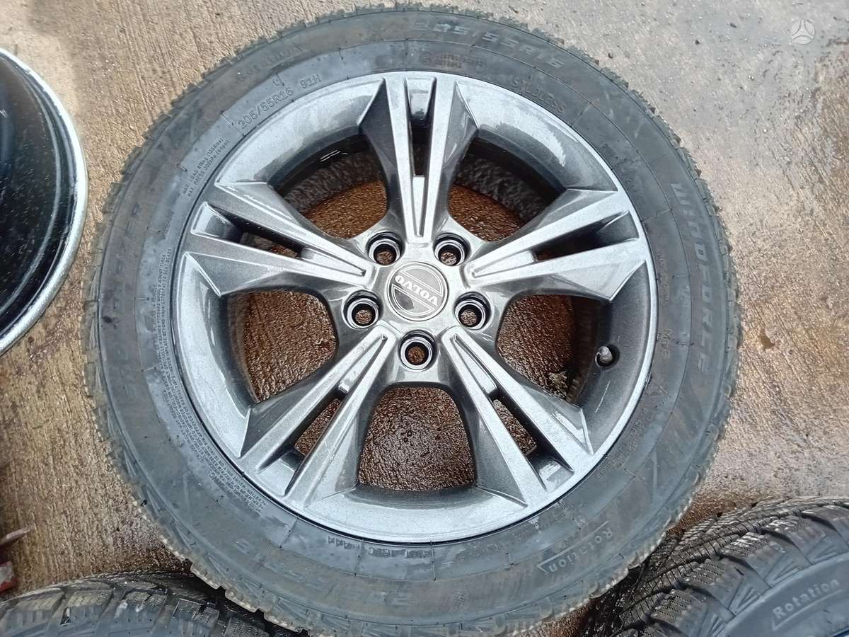 Volvo, lengvojo lydinio, R16