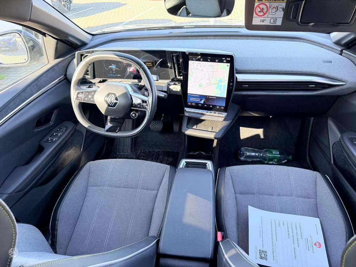 Renault Megane E-Tech, hečbekas