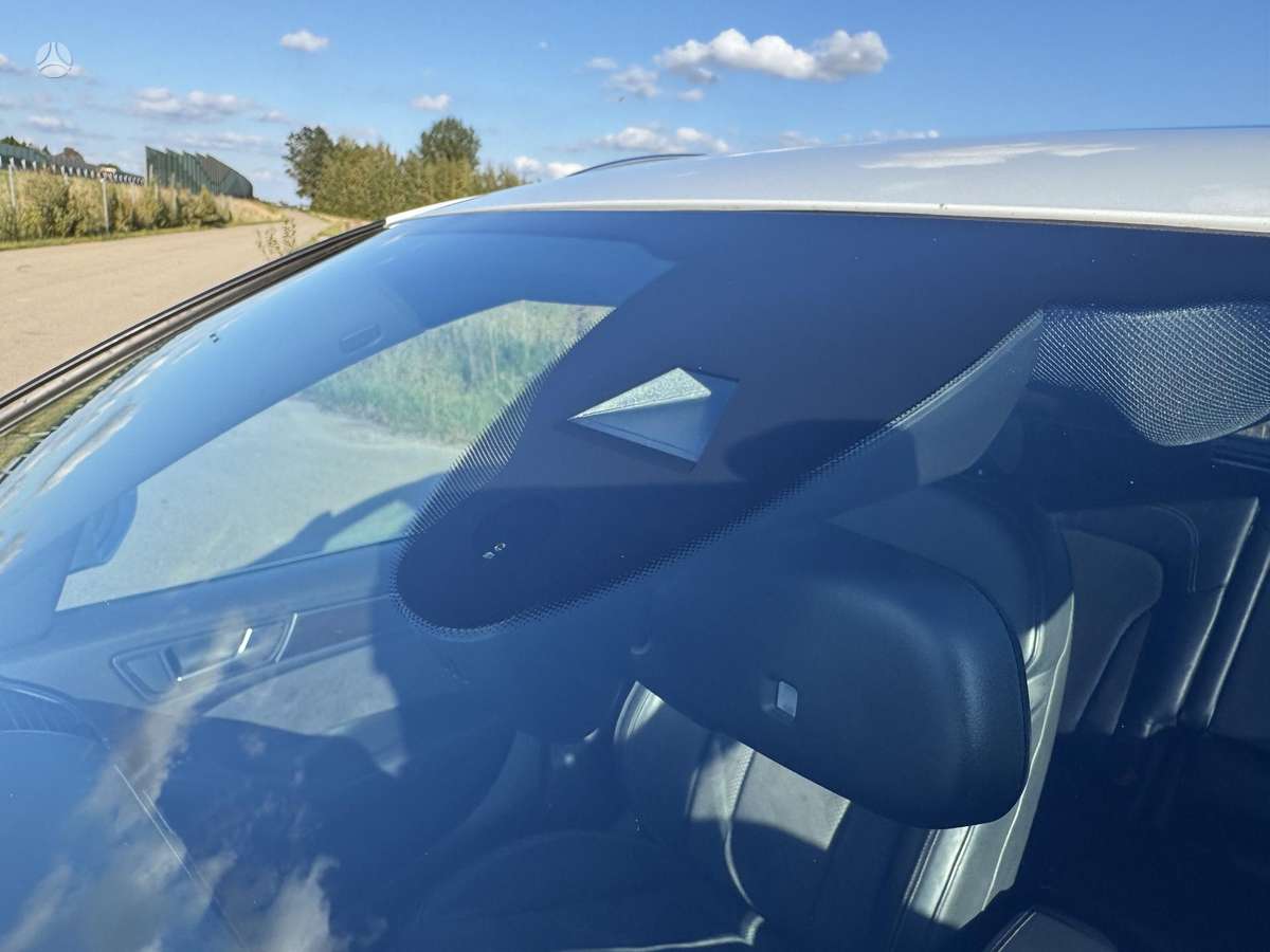 Audi Q5, 3.0 l., off-road / crossover