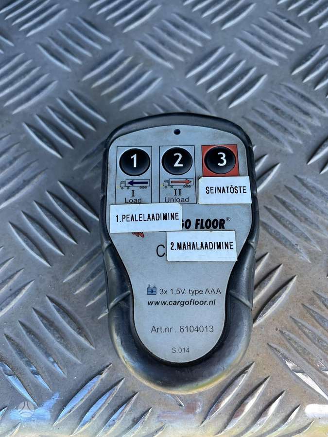 Kraker CF 503, with moving floor