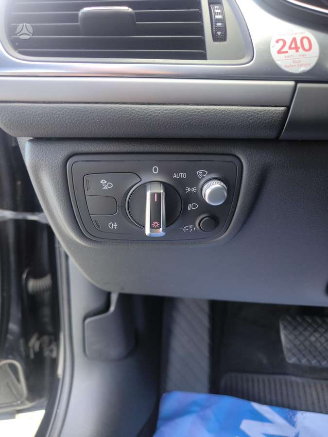 Audi A6 allroad, 3.0 l., Универсал