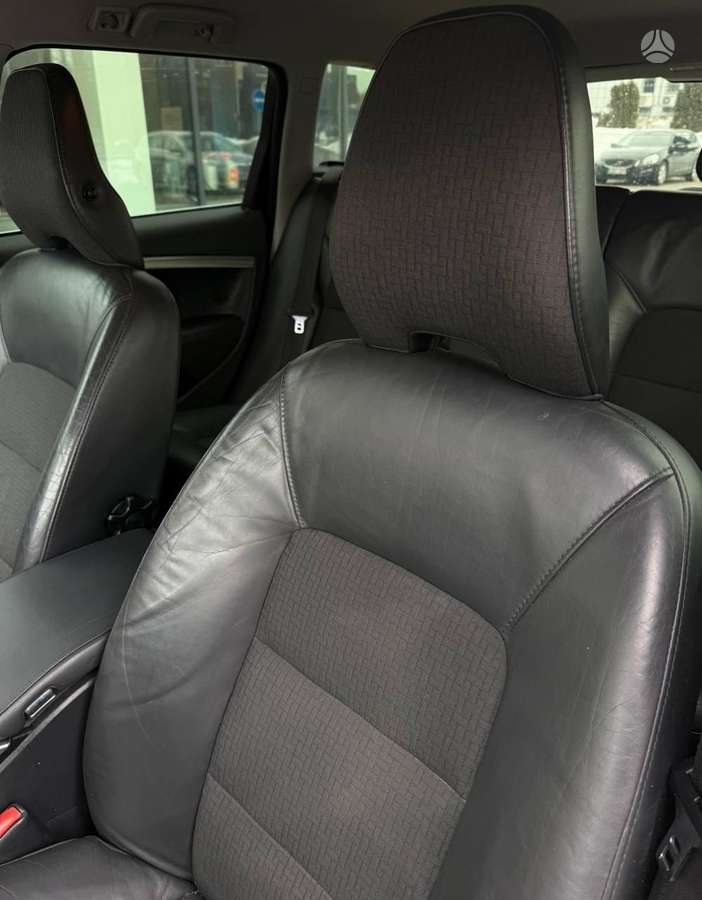 Volvo V70, wagon