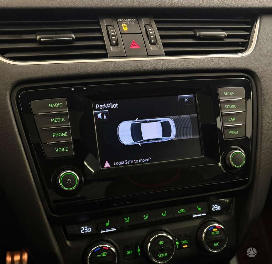 Skoda Octavia, 2.0 l., hatchback