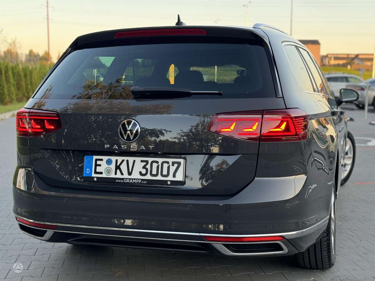 Volkswagen Passat, 2.0 l., Универсал