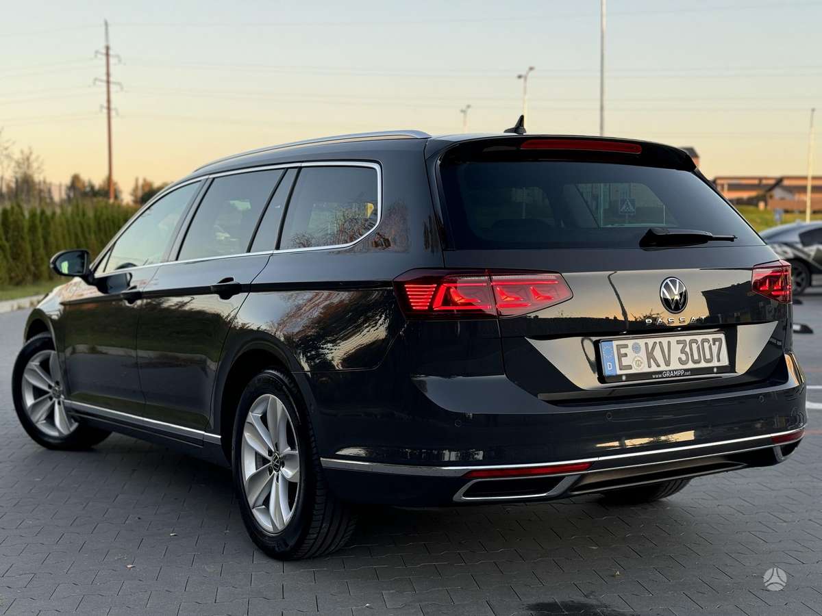 Volkswagen Passat, 2.0 l., Универсал