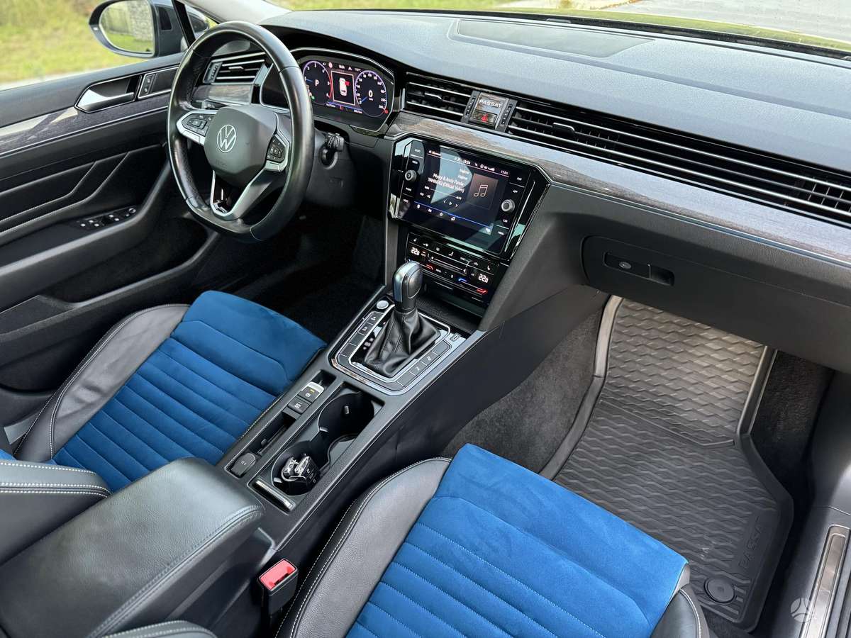 Volkswagen Passat, 2.0 l., Универсал