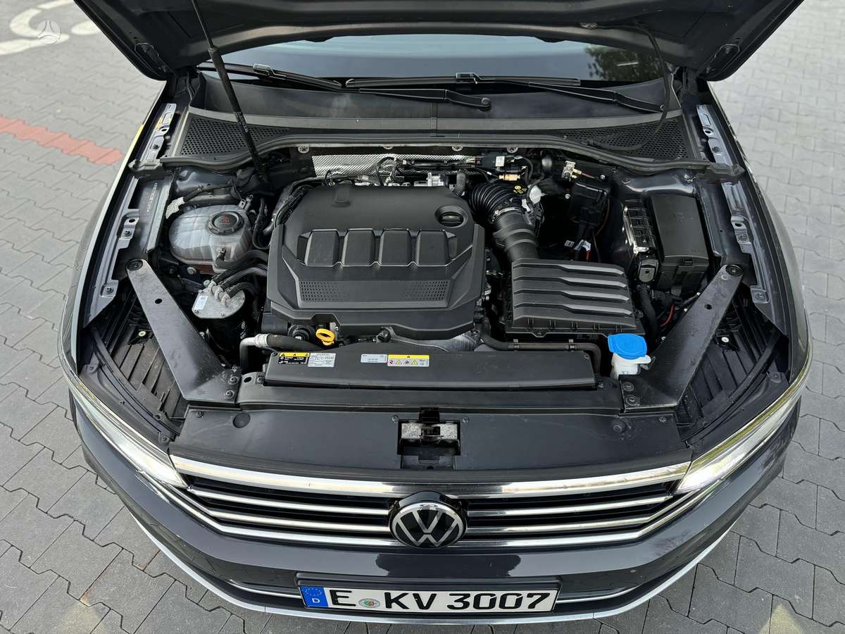 Volkswagen Passat, 2.0 l., Универсал