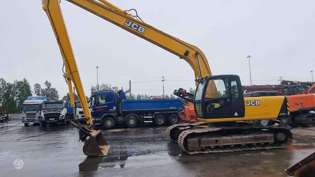 JCB JS220 LONG, ekskavatoriai