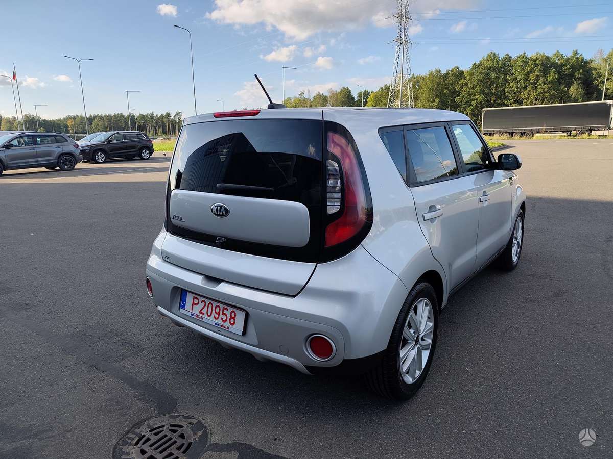 Kia Soul, 2.0 l., hatchback