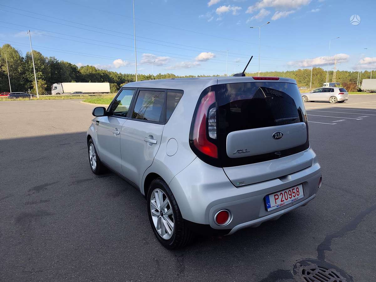 Kia Soul, 2.0 l., hatchback