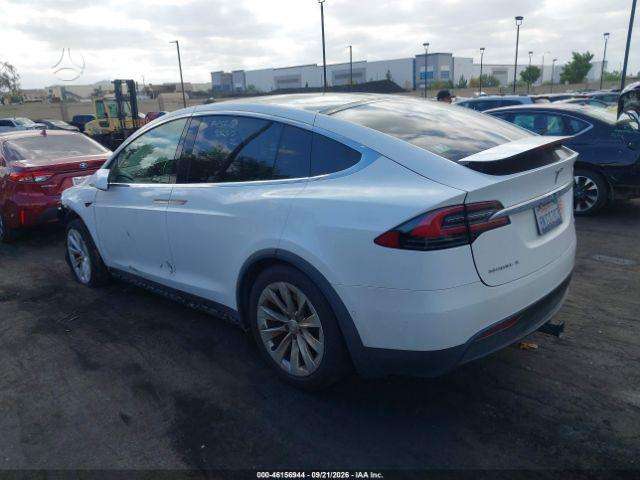 Tesla Model X, off-road / crossover