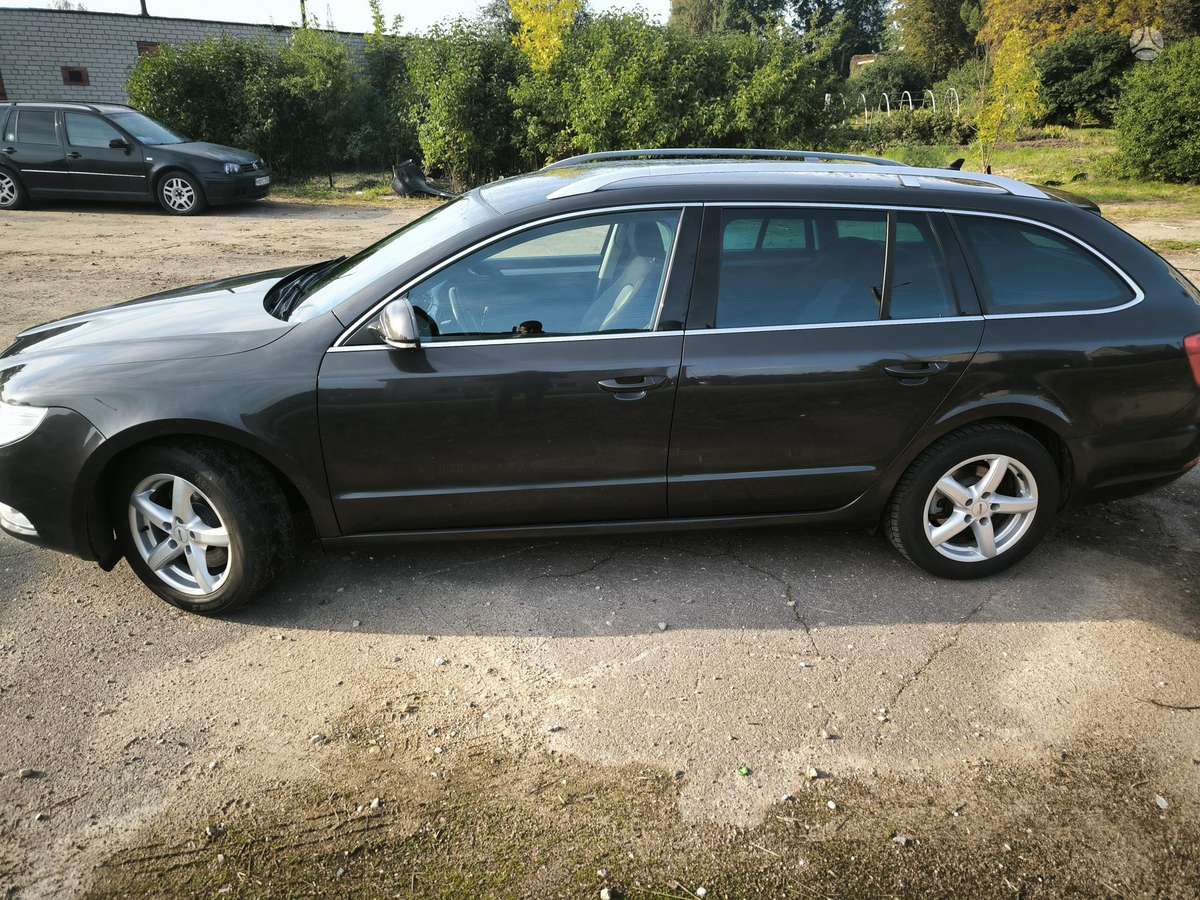 Skoda Superb, 2.0 l., Универсал