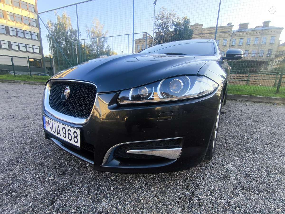 Jaguar XF, 2.2 l., wagon
