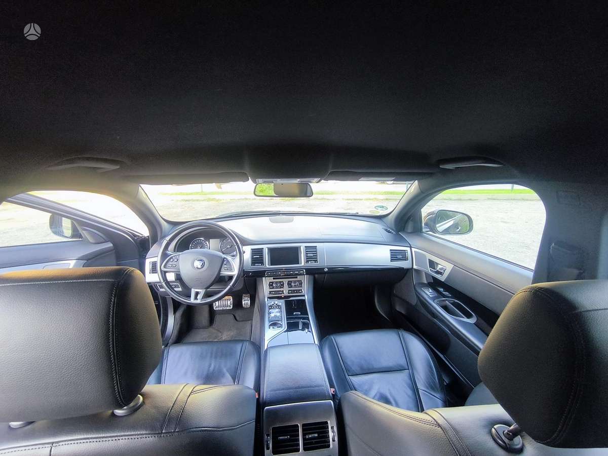 Jaguar XF, 2.2 l., Универсал