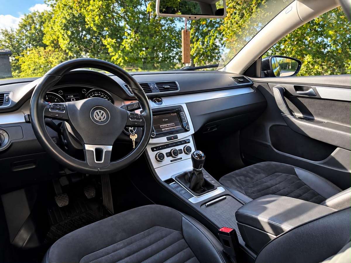 Volkswagen Passat, 2.0 l., Универсал
