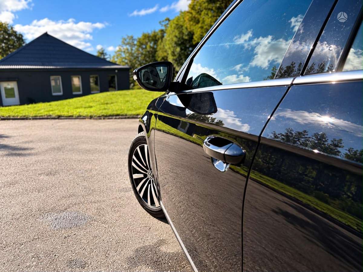 Volkswagen Passat, 2.0 l., Универсал