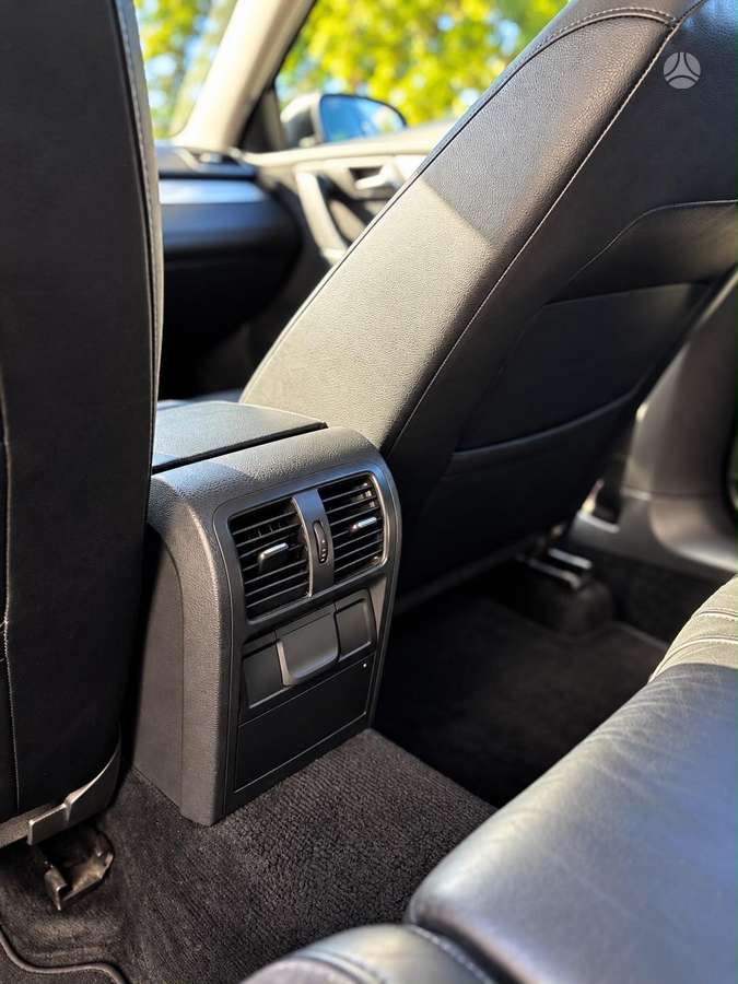 Volkswagen Passat, 2.0 l., Универсал