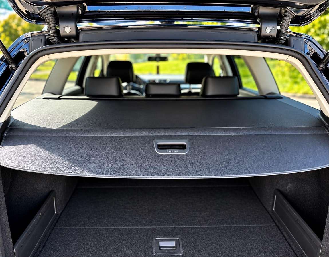 Volkswagen Passat, 2.0 l., Универсал