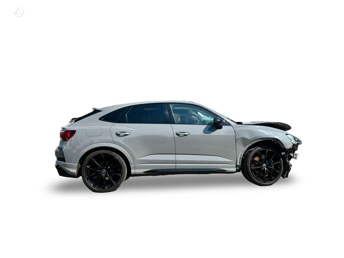 Audi RS Q3 по частям