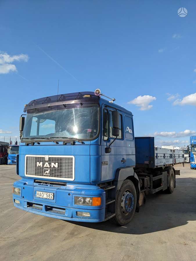MAN F2000 18.293, грузовики