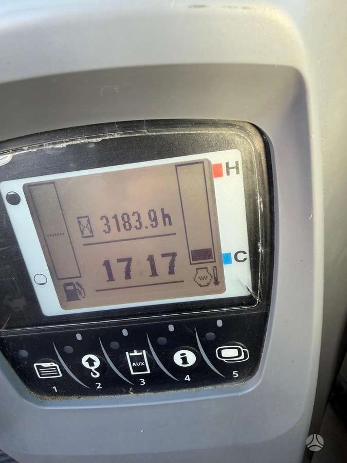 Kubota KX080-4a, ekskavatoriai