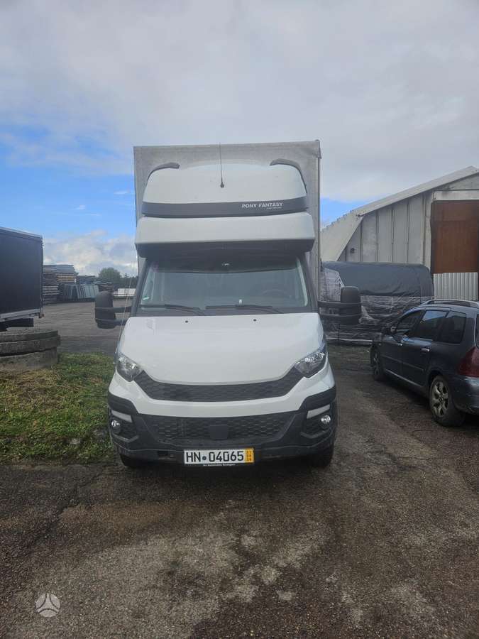 Iveco Daily, dropside with curtains