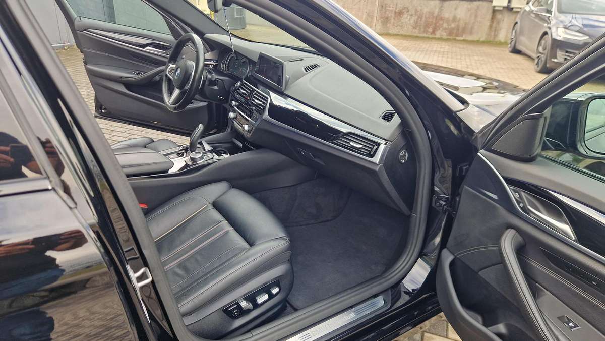 BMW 520, 2.0 l., Универсал
