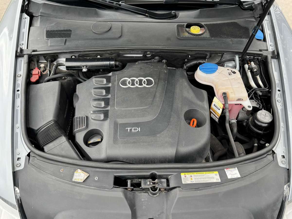 Audi A6, 2.0 l., universalas