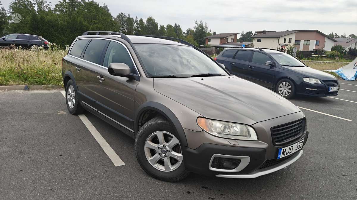 Volvo XC70, 2.4 l., Универсал