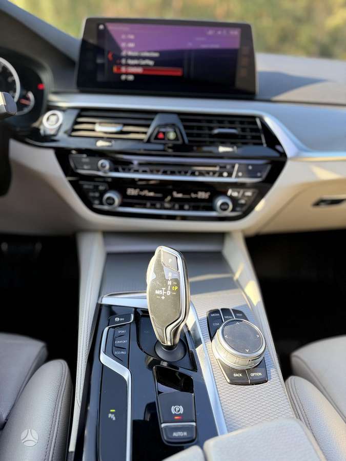 BMW 520, 2.0 l., Универсал