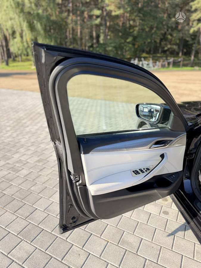 BMW 520, 2.0 l., Универсал