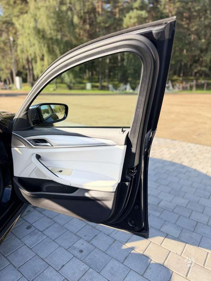 BMW 520, 2.0 l., Универсал
