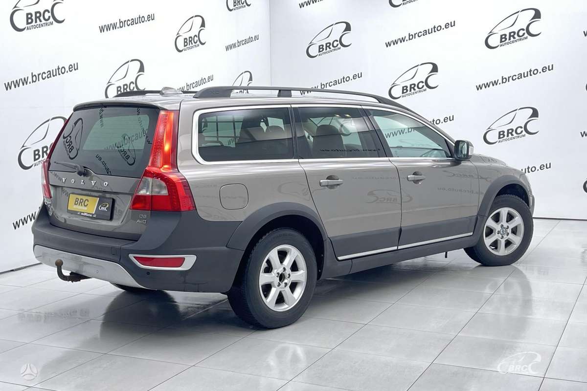 Volvo XC70, 2.4 l., Универсал