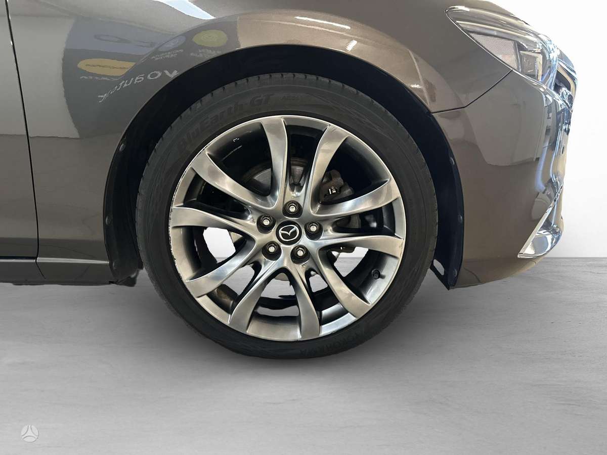Mazda 6, 2.5 l., Седан