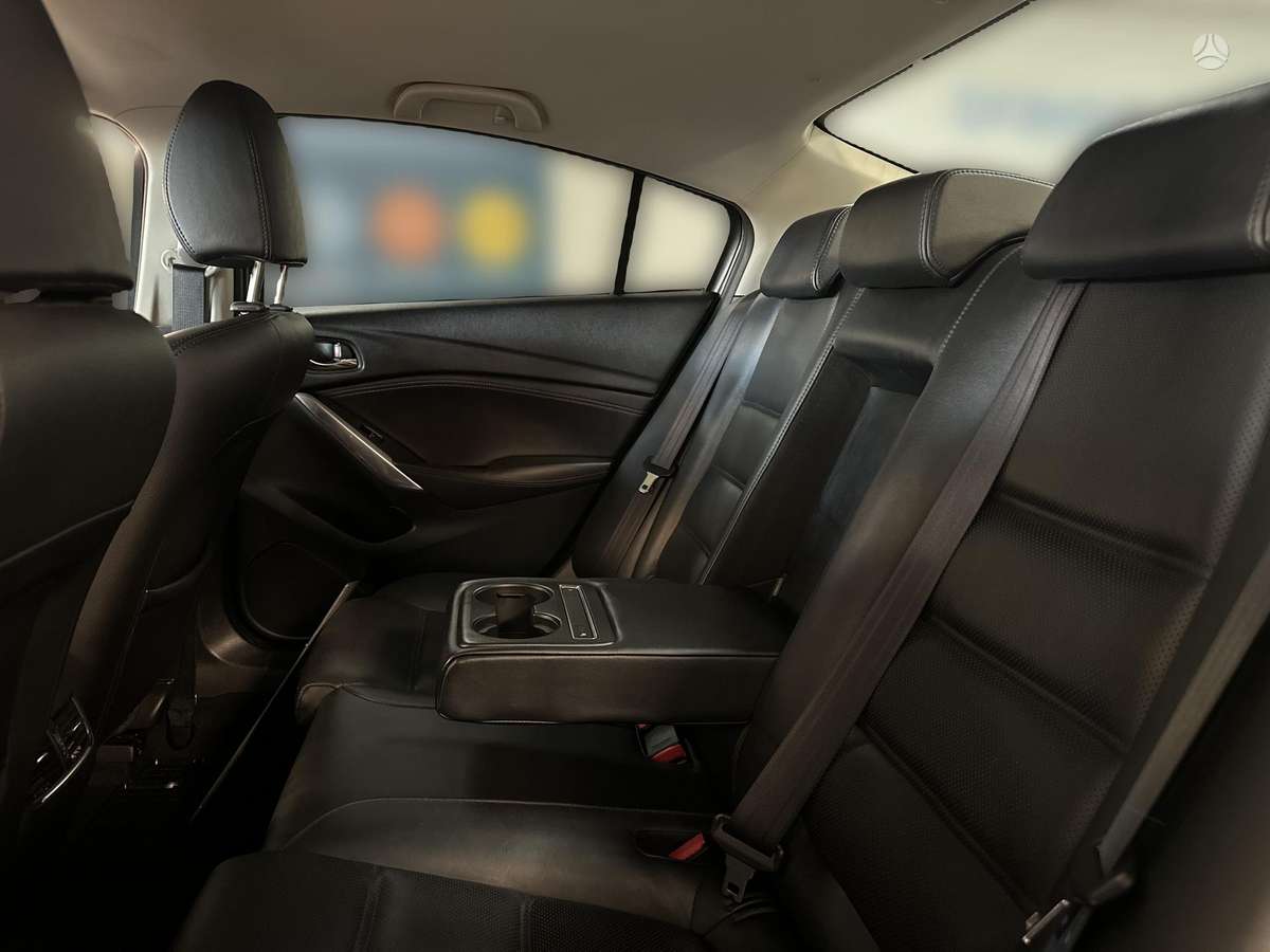 Mazda 6, 2.5 l., Седан