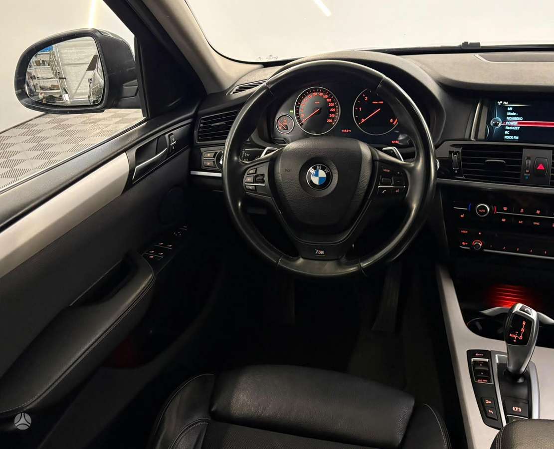 BMW X4, 2.0 l., off-road / crossover