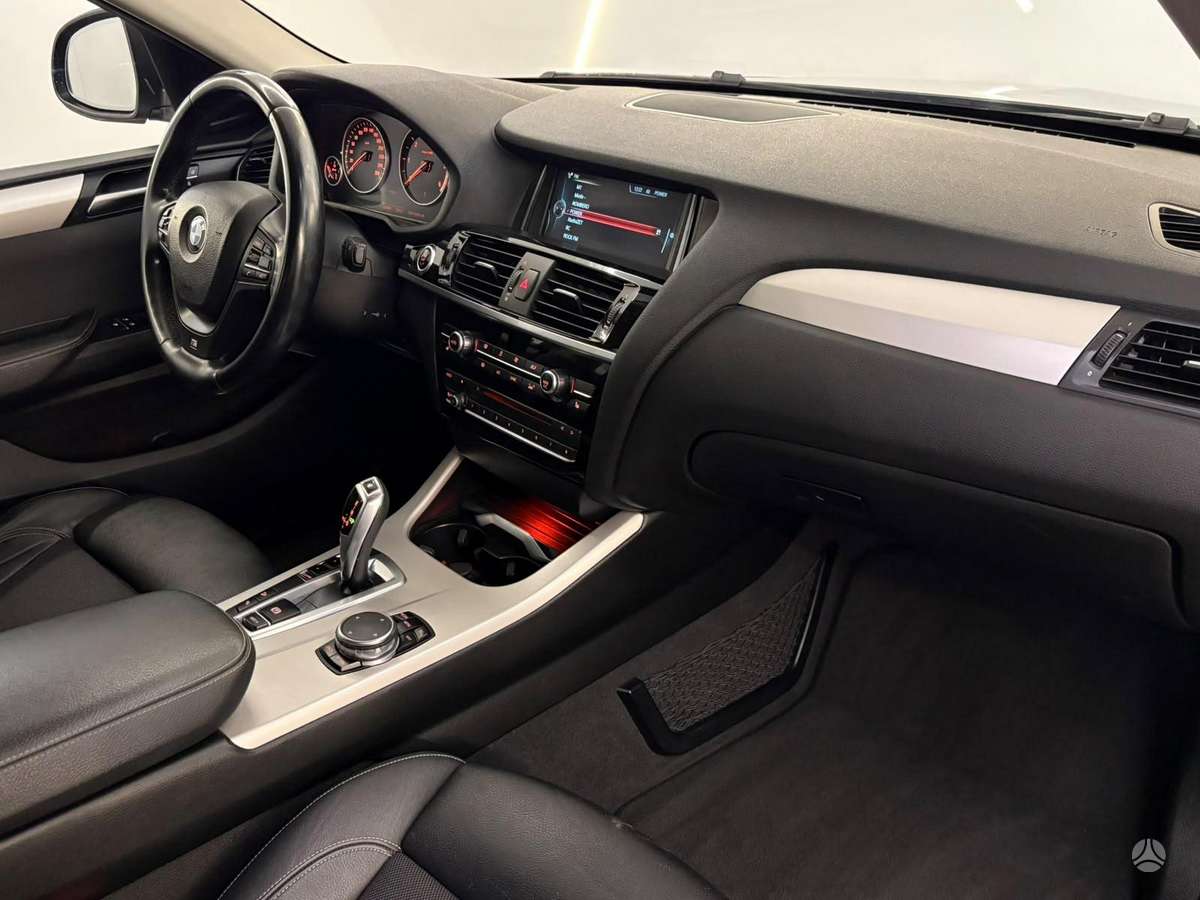 BMW X4, 2.0 l., off-road / crossover